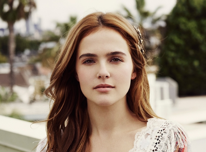 Zoey Deutch