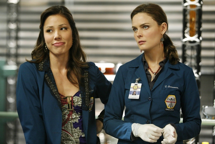Michaela Conlin and Emily Deschanel in Bones