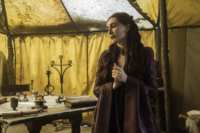 Carice van Houten in a tent