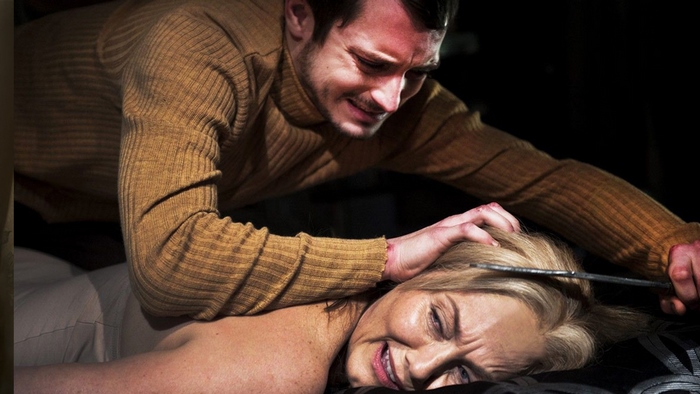 Elijah Wood in a violent scene