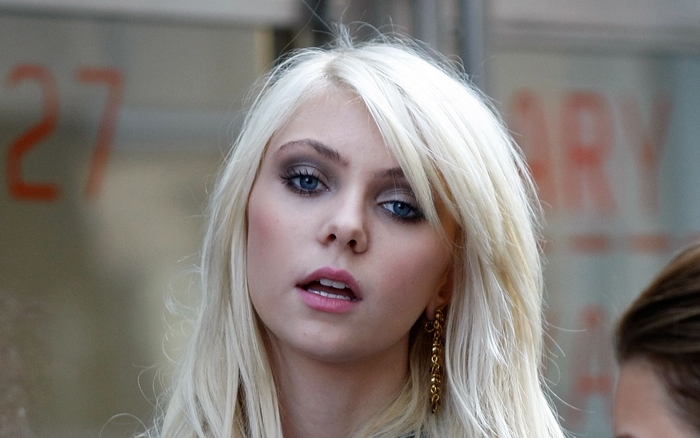 Taylor Momsen