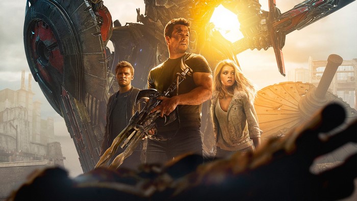Mark Wahlberg and Nicola Peltz in Transformers: Age of Extinction