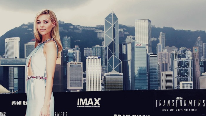 Nicola Peltz at Transformers: Age of Extinction premiere