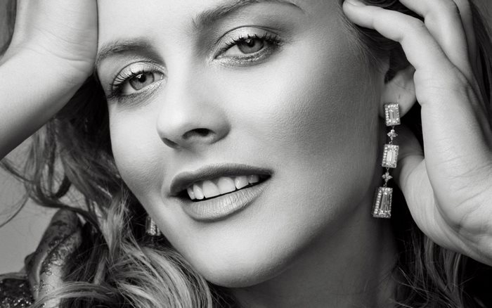 Alicia Silverstone