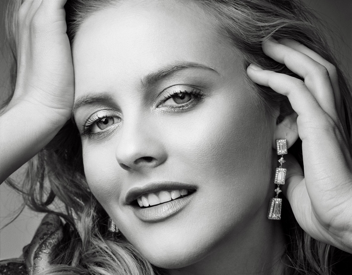 Alicia Silverstone