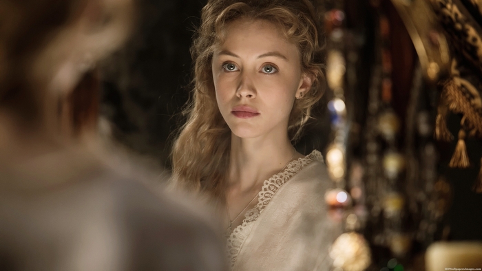 Sarah Gadon