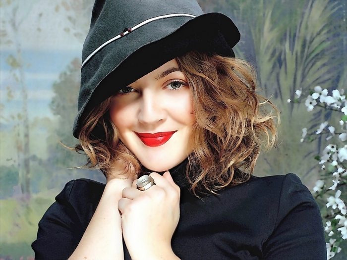 Drew Barrymore wearing a hat