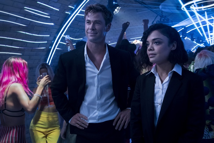 Chris Hemsworth and Tessa Thompson in Men in Black: International