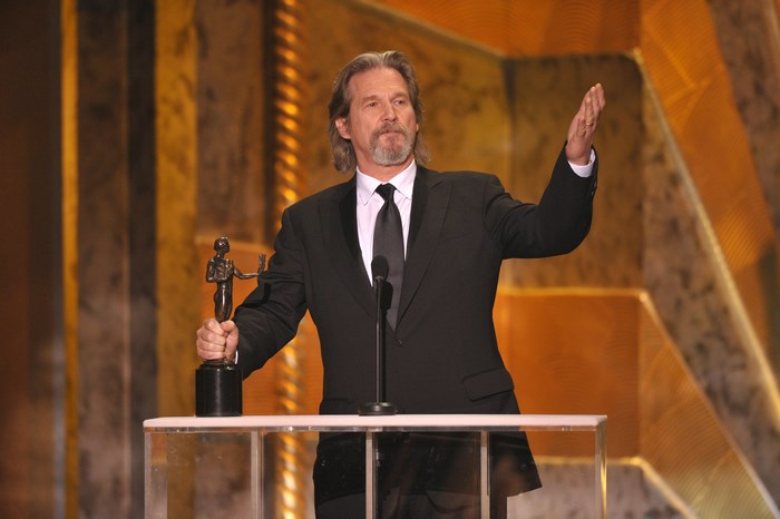 Jeff Bridges accepting award