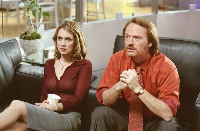 Winona Ryder and Paul Rudd in The Tenacious D