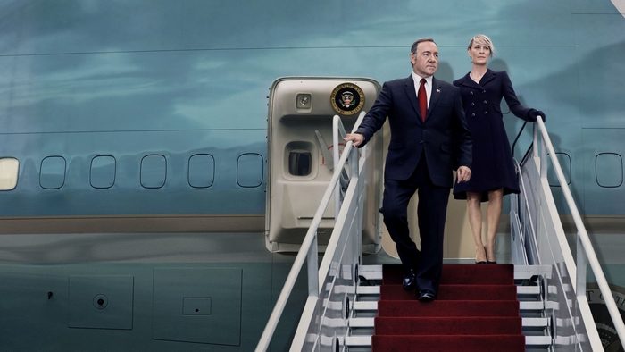 Kevin Spacey and Robin Wright on Airplane Stairs
