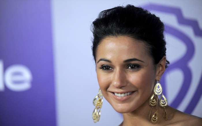 Emmanuelle Chriqui at an event