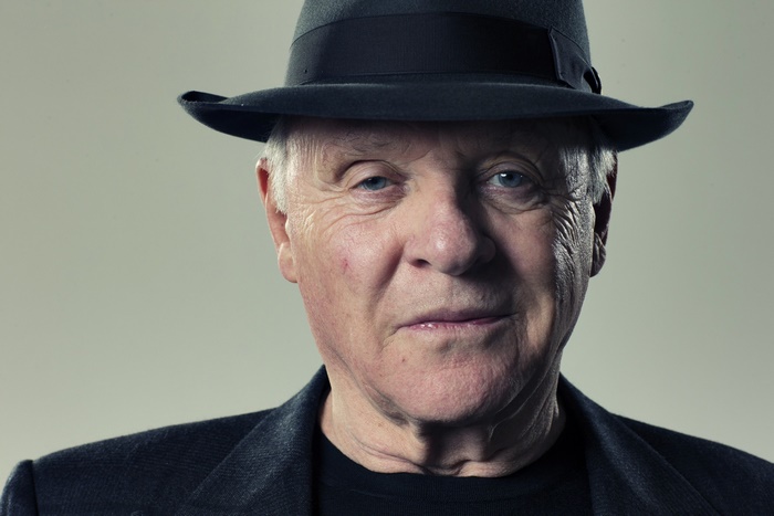 Anthony Hopkins wearing a hat