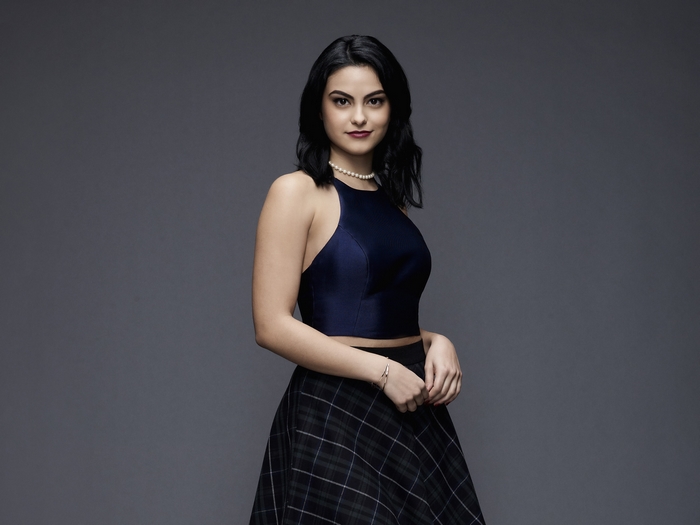 Camila Mendes