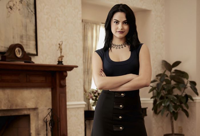 Camila Mendes