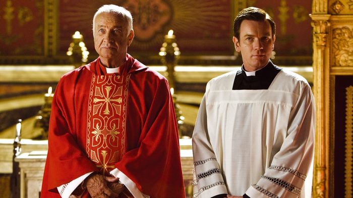 Ewan McGregor and Anthony Hopkins as priests