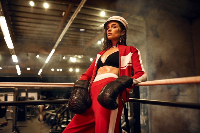 Olivia Culpo in boxing ring