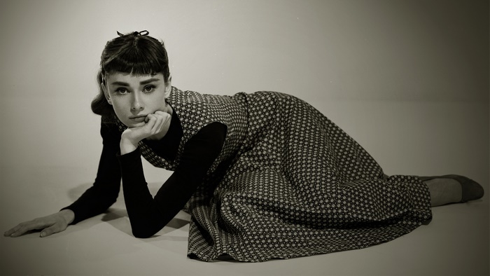 Audrey Hepburn posing