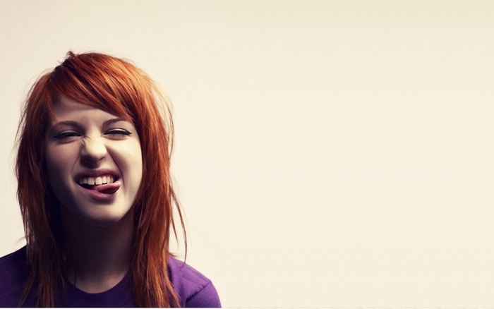 Hayley Williams making a face