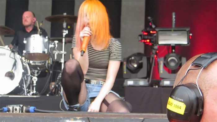Hayley Williams performing on stage