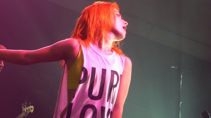 Hayley Williams performing on stage