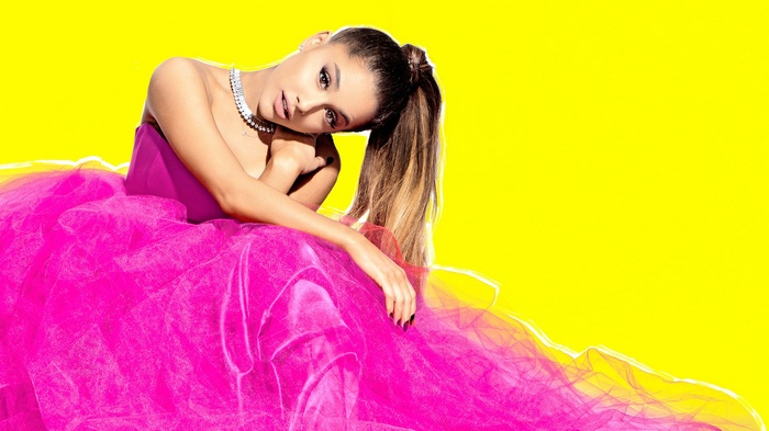 Ariana Grande in a pink dress