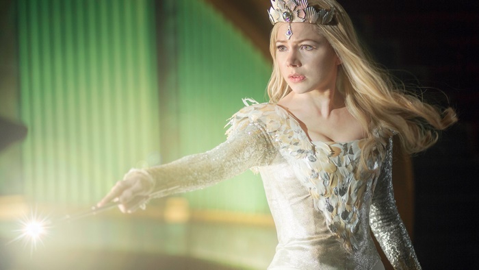 Michelle Williams as Glinda in Oz the Great and Powerful
