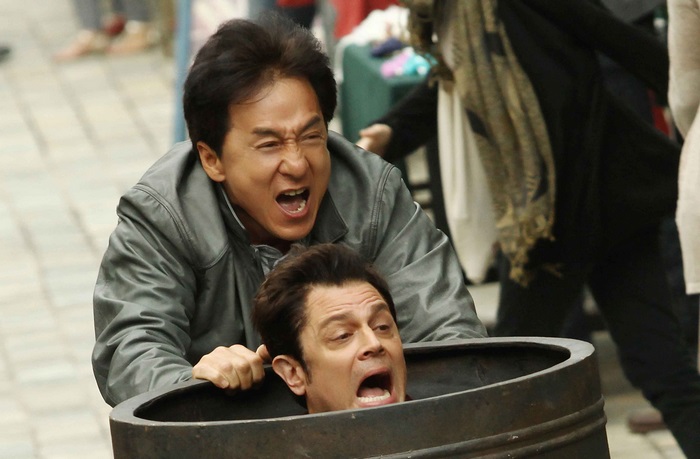 Jackie Chan and Johnny Knoxville in a barrel