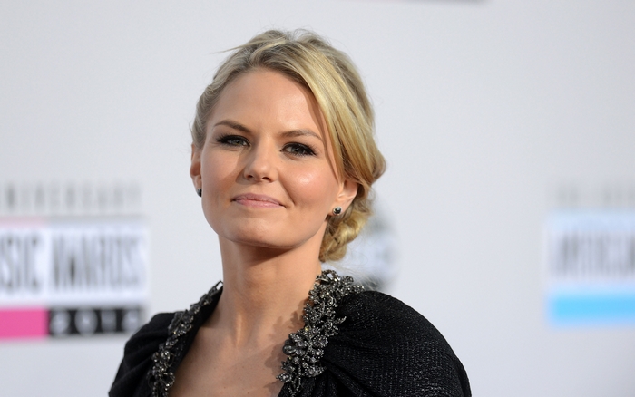 Jennifer Morrison at American Music Awards 2011