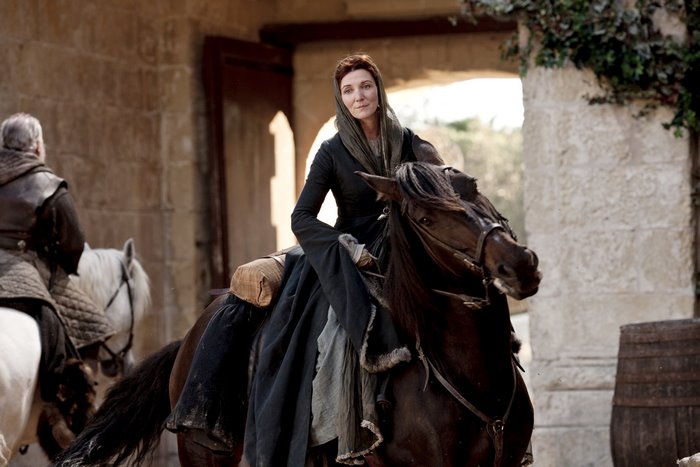 Michelle Fairley on horseback