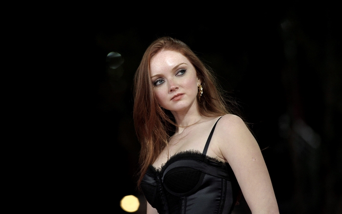 Lily Cole