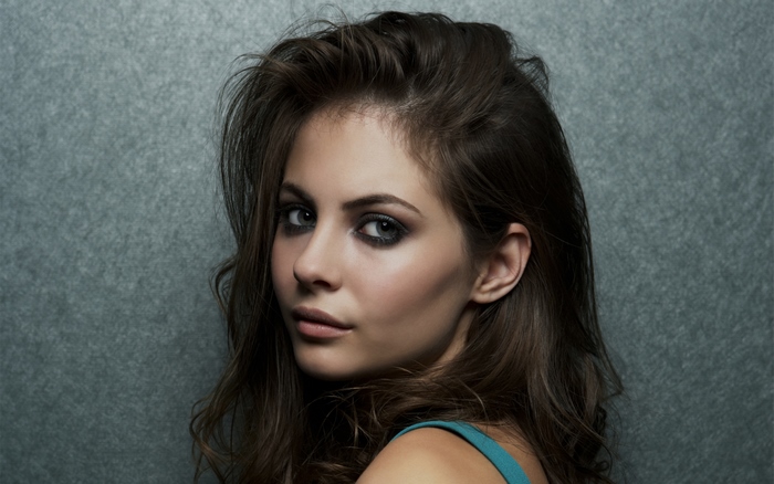 Willa Holland portrait