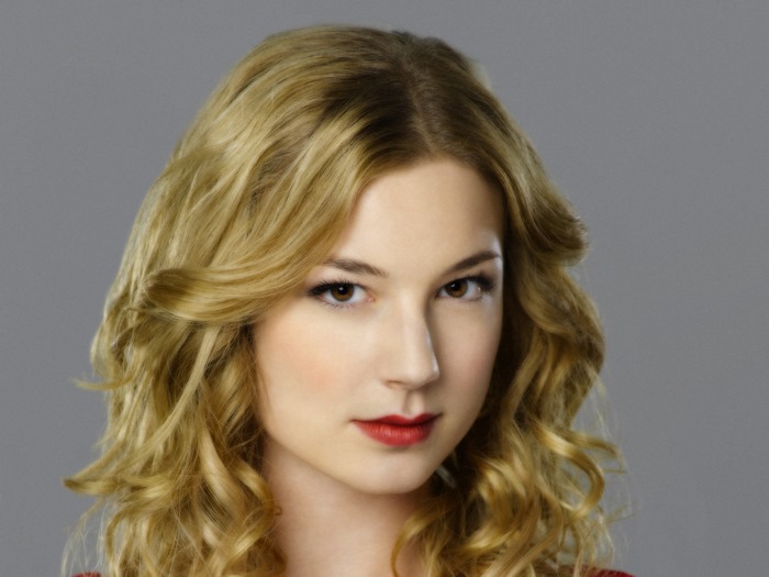 Emily VanCamp