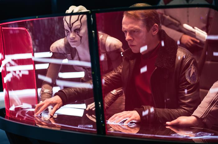 Sofia Boutella and Simon Pegg in Star Trek