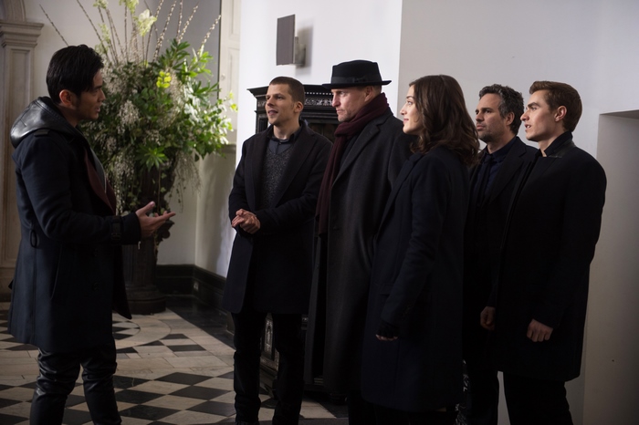 Lizzy Caplan and cast from Now You See Me 2