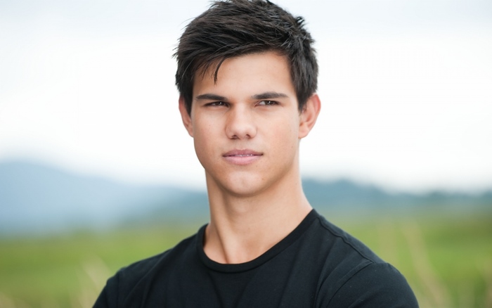 Taylor Lautner