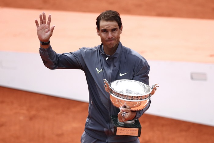 Rafael Nadal holding Roland Garros trophy
