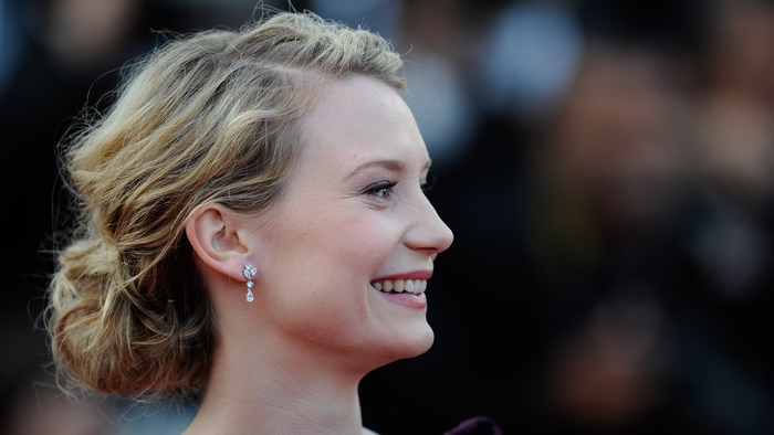 Mia Wasikowska