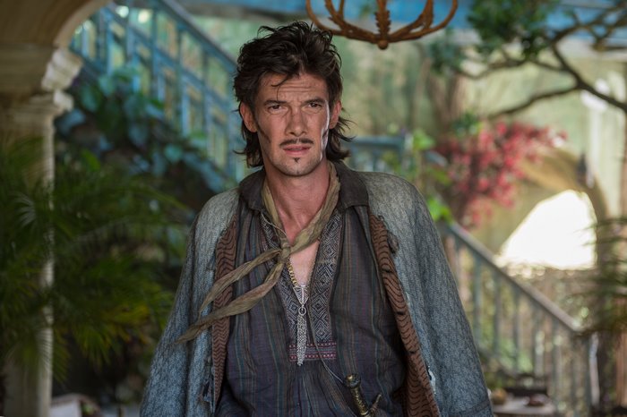 Toby Schmitz as John Silver in Black Sails