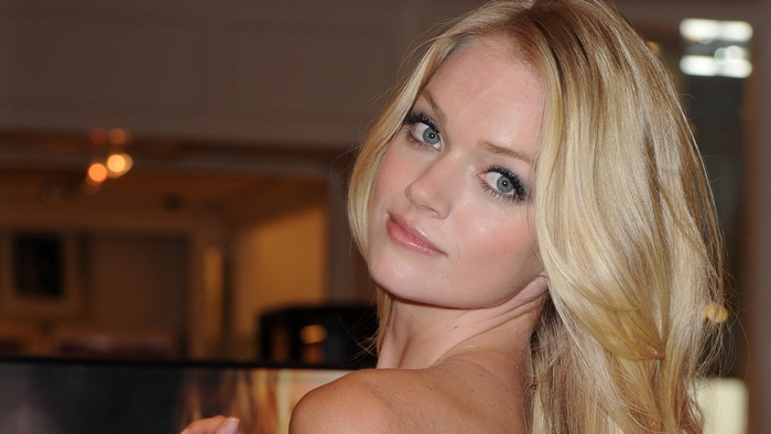 Lindsay Ellingson