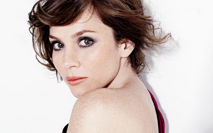 Anna Friel Portrait