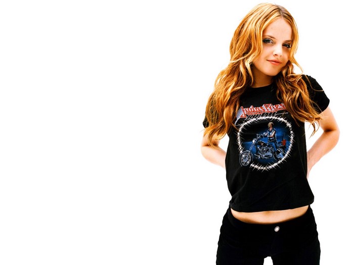 Mena Suvari in Black Moto Graphic Tee