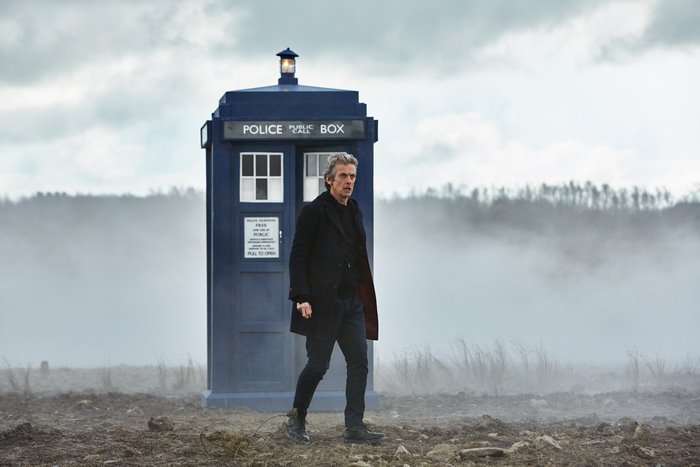 Peter Capaldi and the TARDIS