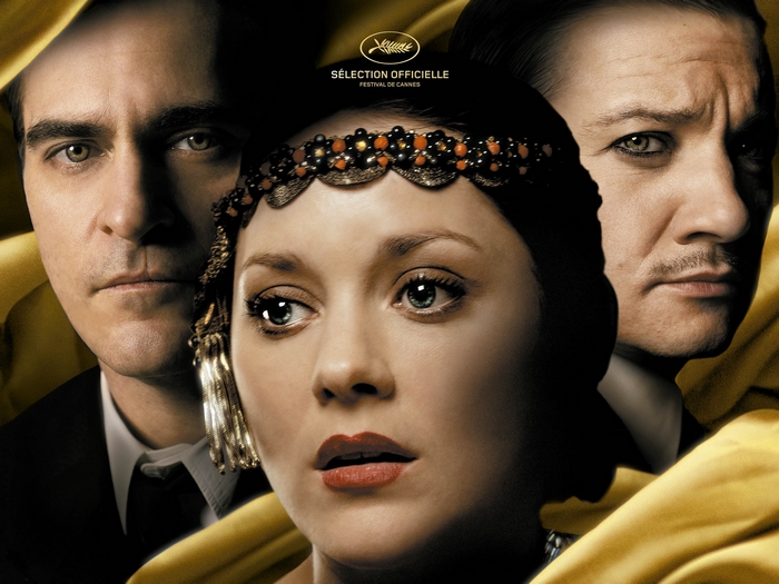 Joaquin Phoenix, Marion Cotillard, Jeremy Renner in The Immigrant