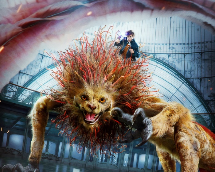 Eddie Redmayne with a creature