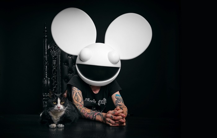 Deadmau5 and cat on throne