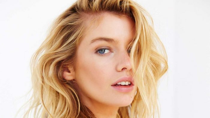 Stella Maxwell portrait