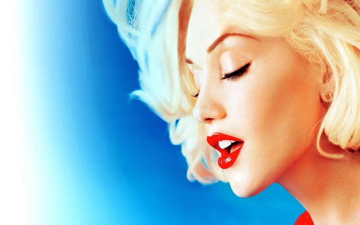 Gwen Stefani close-up portrait