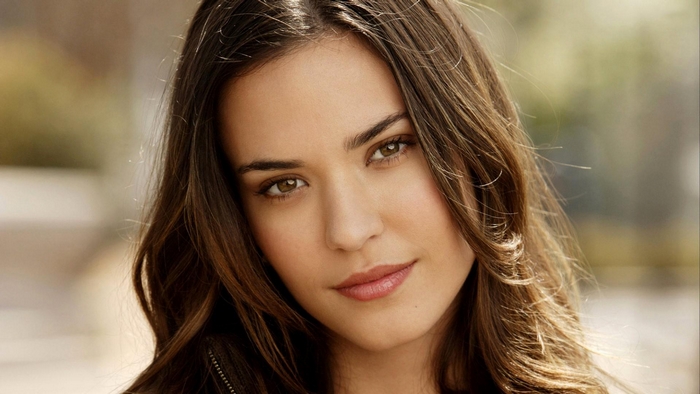 Odette Annable