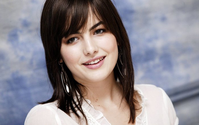 Camilla Belle